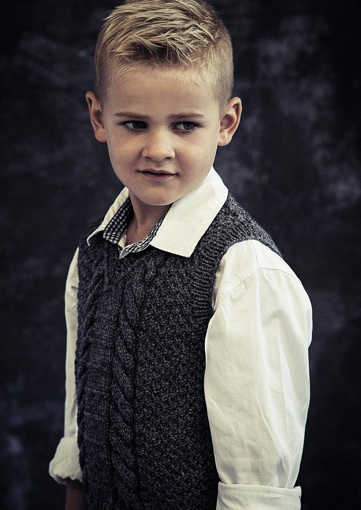 Børnevest med snoninger