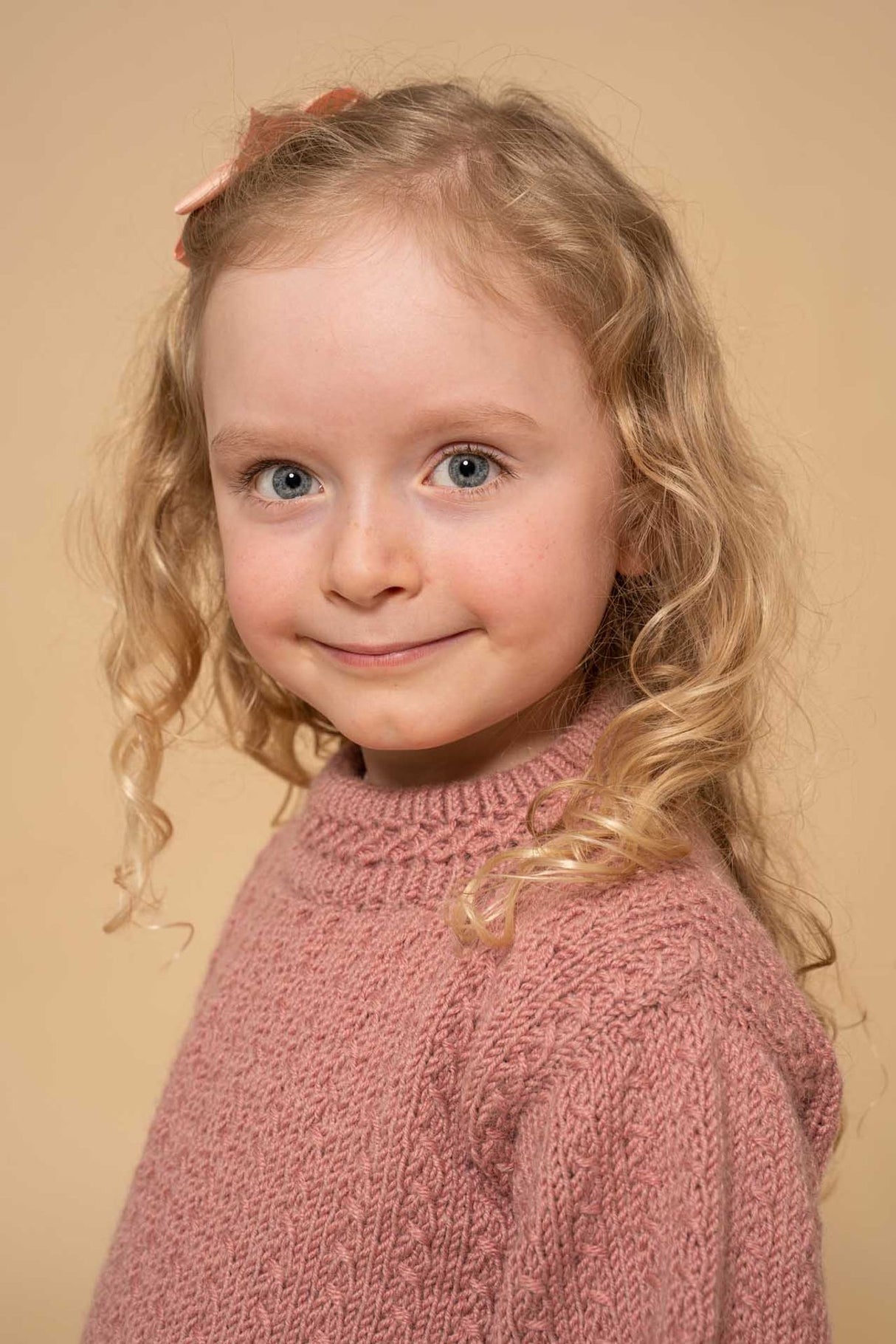 Ulla Sweater Junior Opskrift