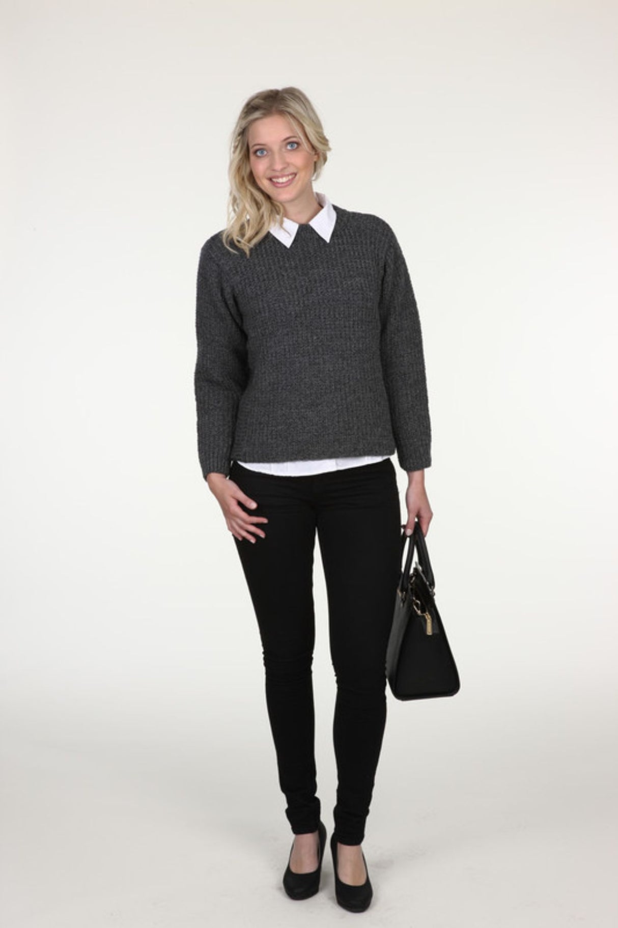 Sweater med simpelt strukturmønster