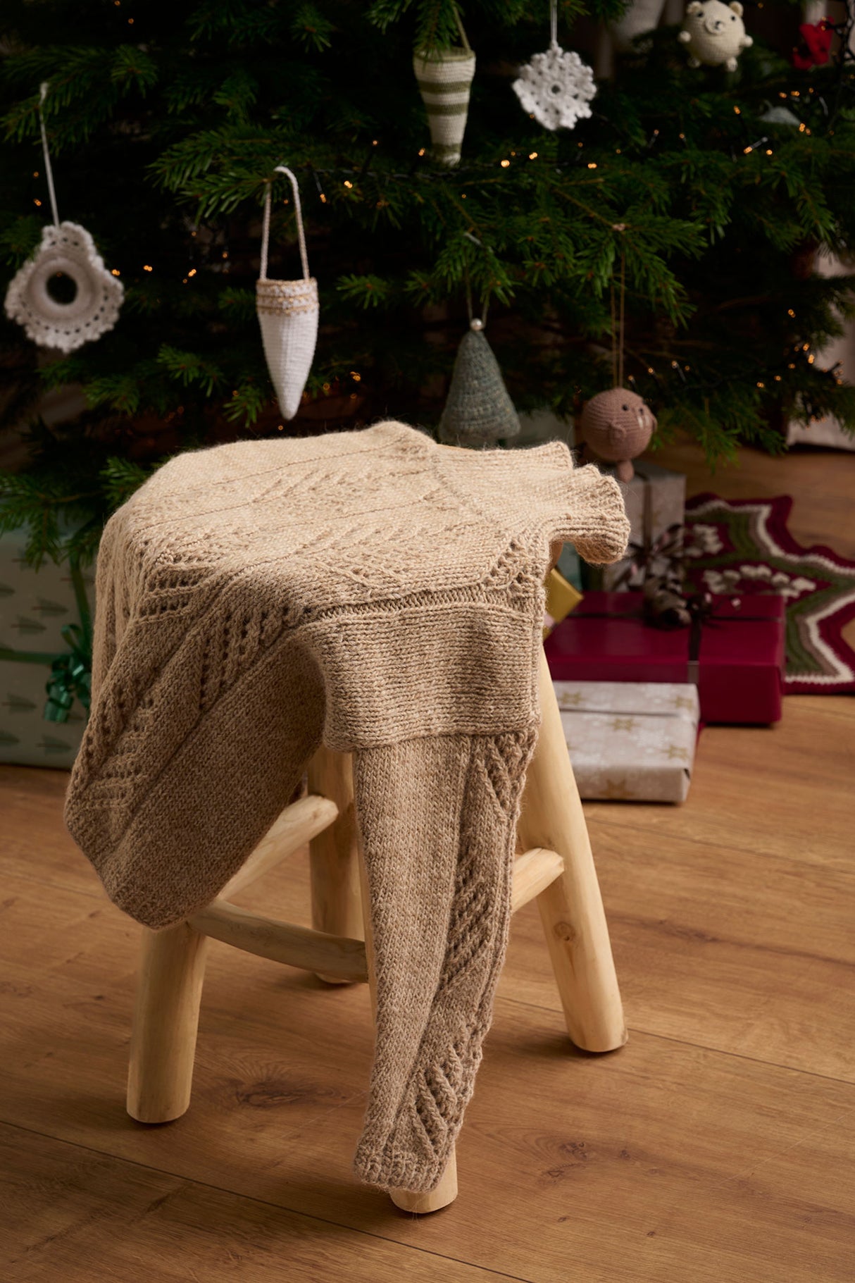 Pine Tree sweater junior Opskrift