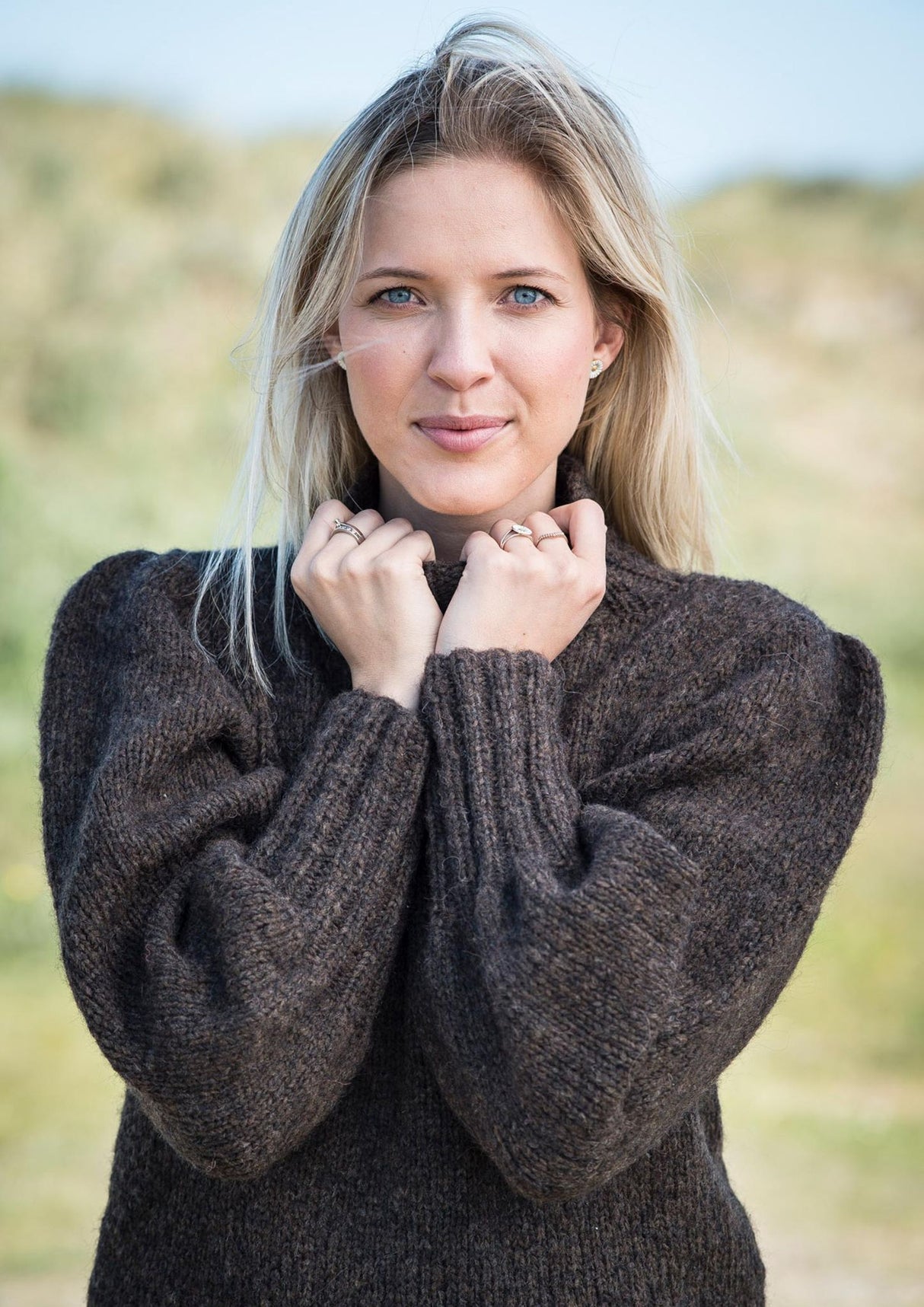 Damesweater med pufærmer