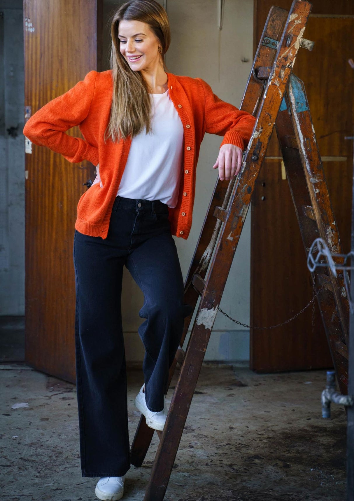 Cardigan med hulrækker på ærmerne