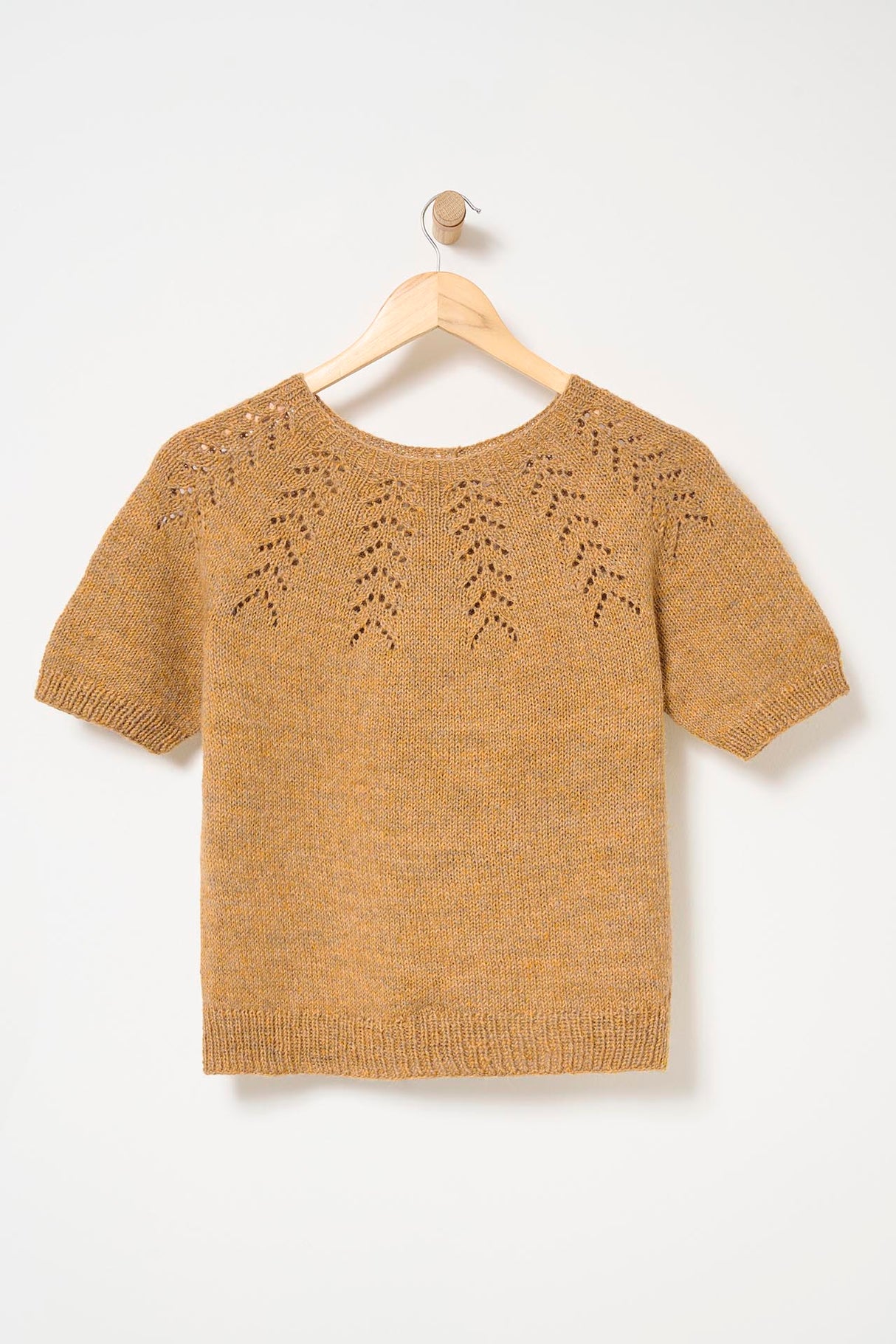 io tee - Athena Style