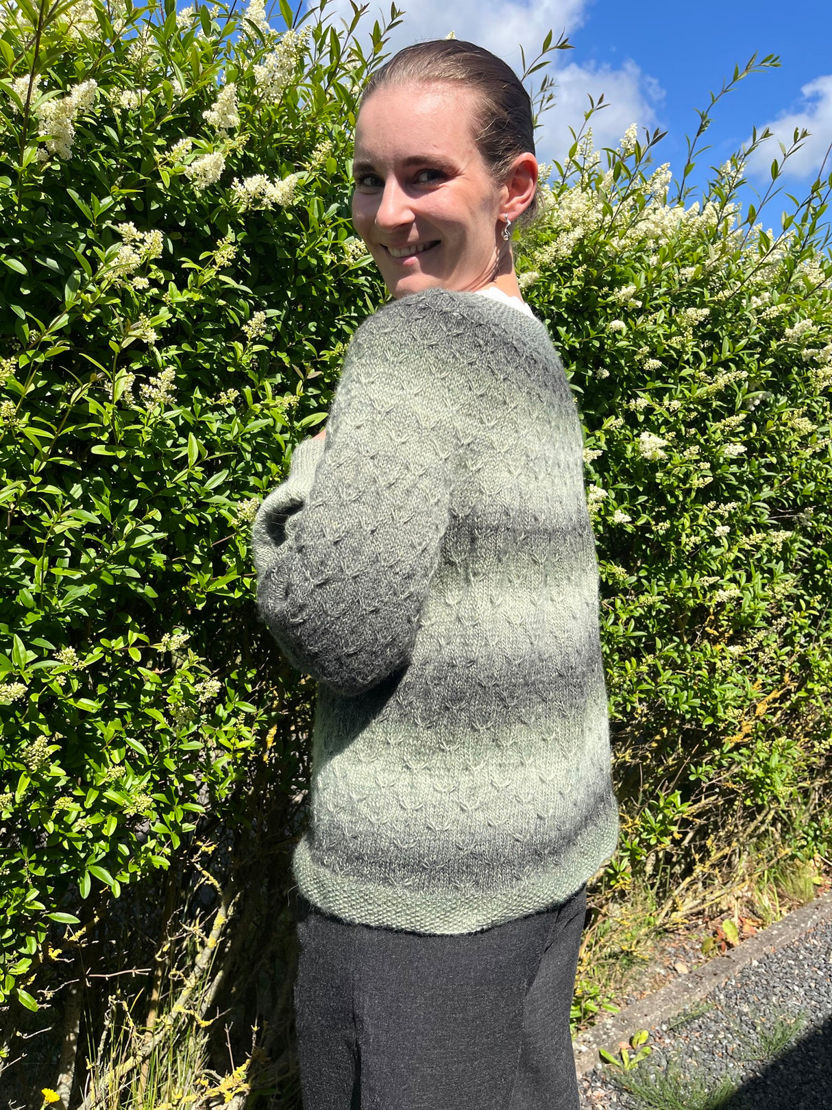 DN26 Birdie Cardigan