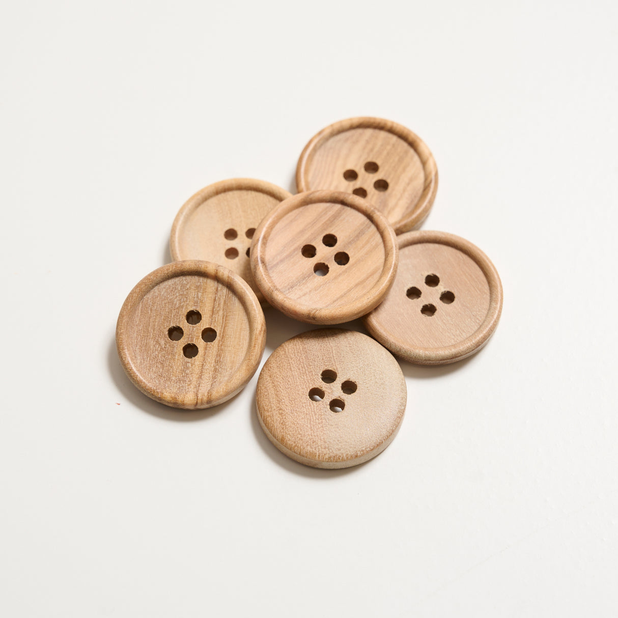 Mayflower Create Knapper 4-Huls Træ