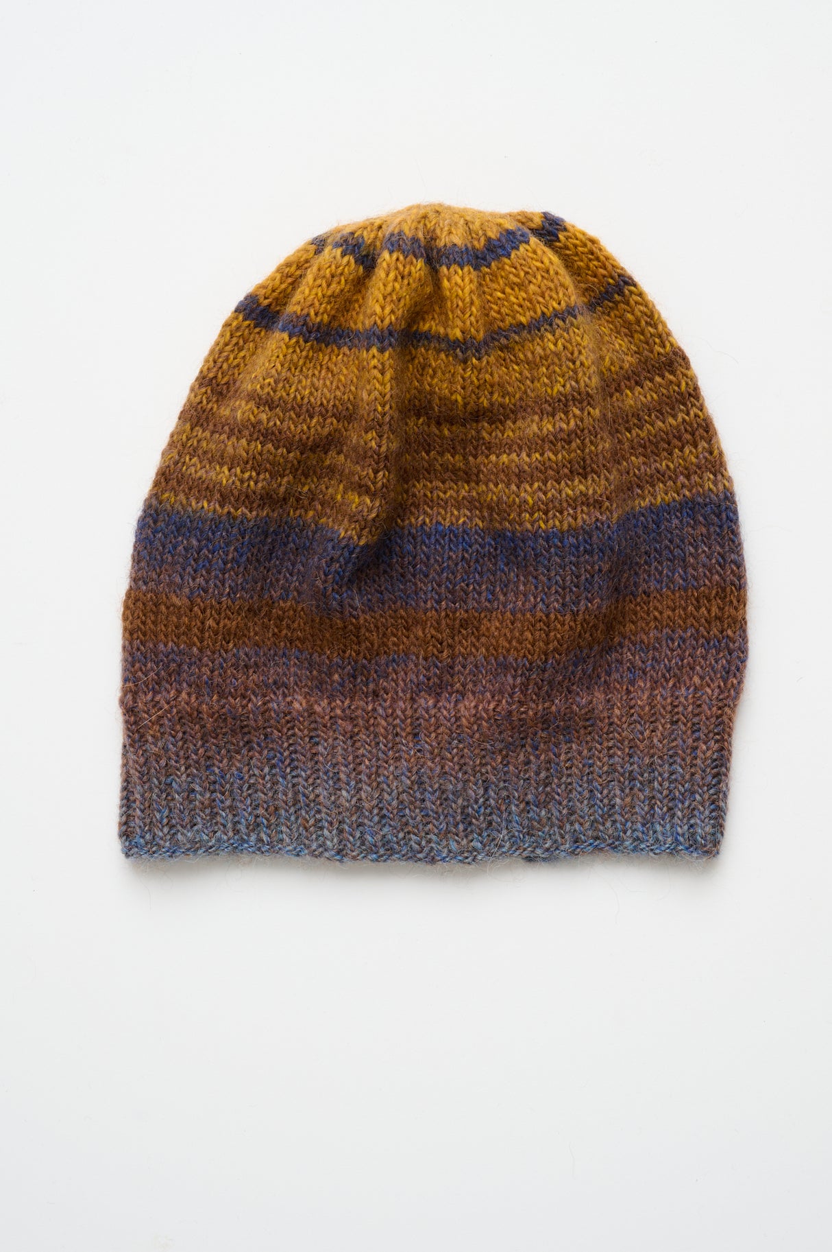 Hue med drejet rib Opskrift