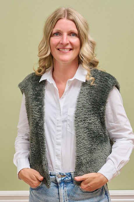 Vest i Fake Fur