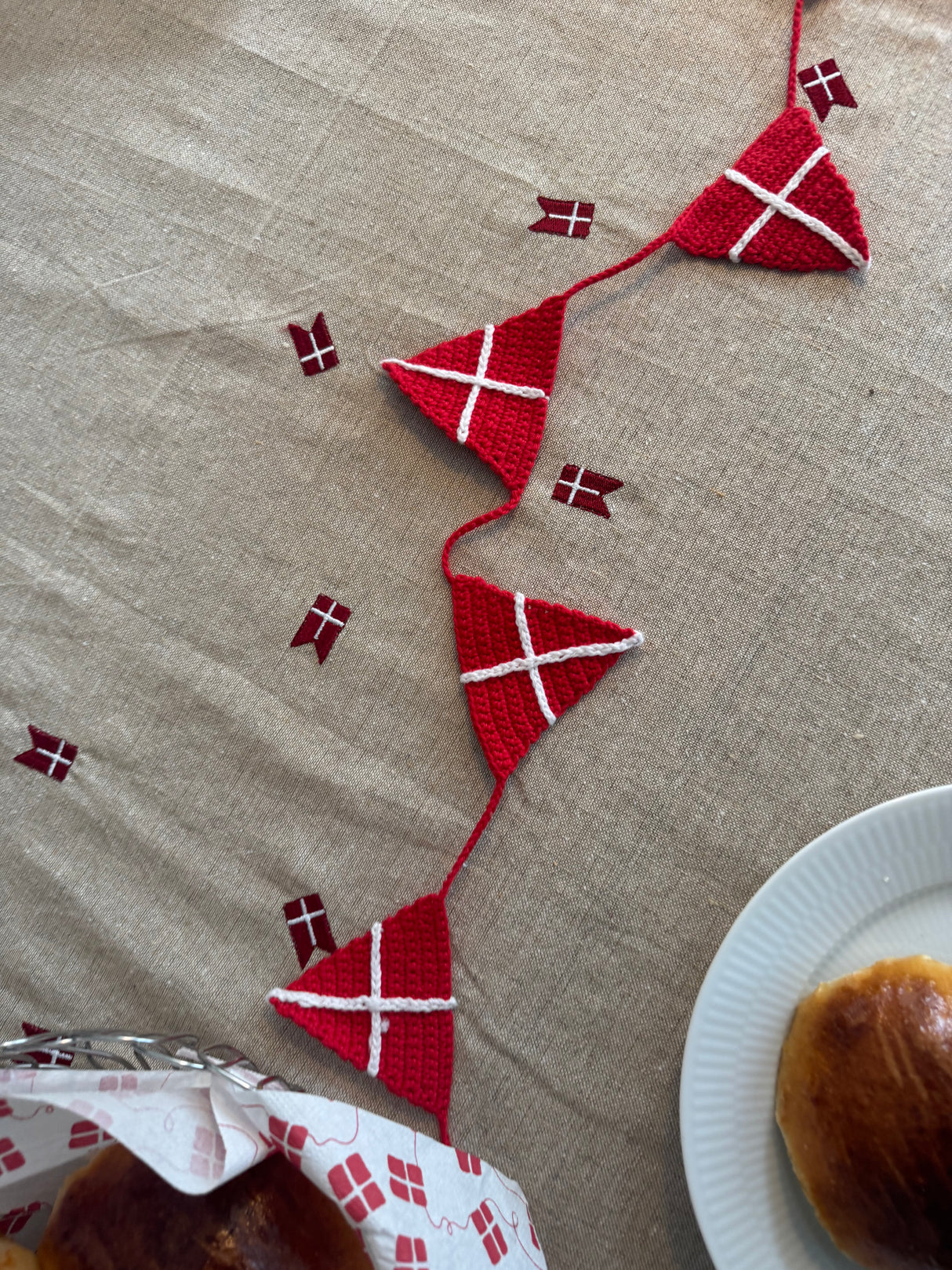 Hæklet Dannebrog Vimpel