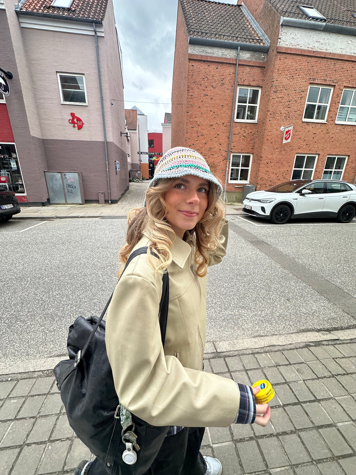 Bøllehat af restegarn