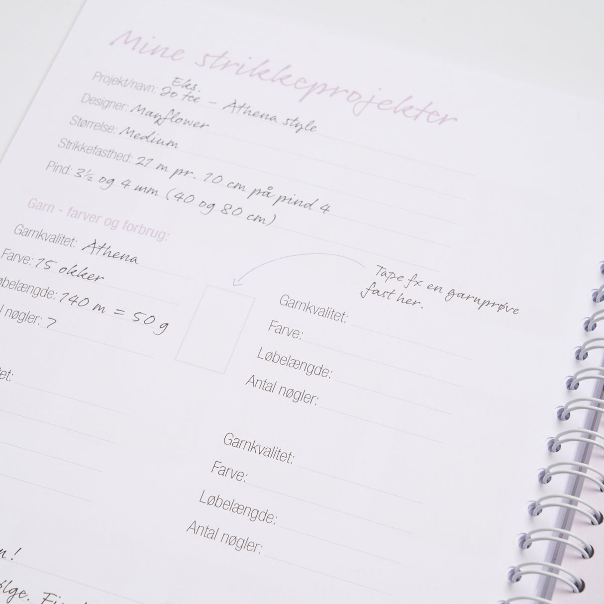 Min Strikkejournal af Josefine Bjørn Knudsen