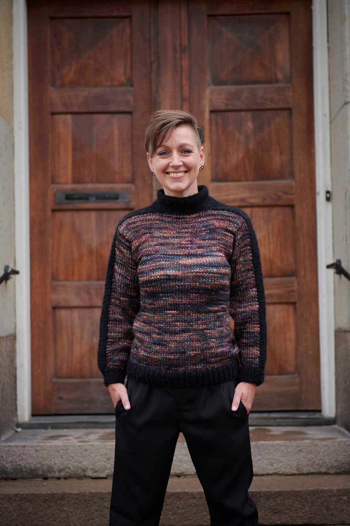 FR2 - Montreal sweater med ærmestribe Opskrift