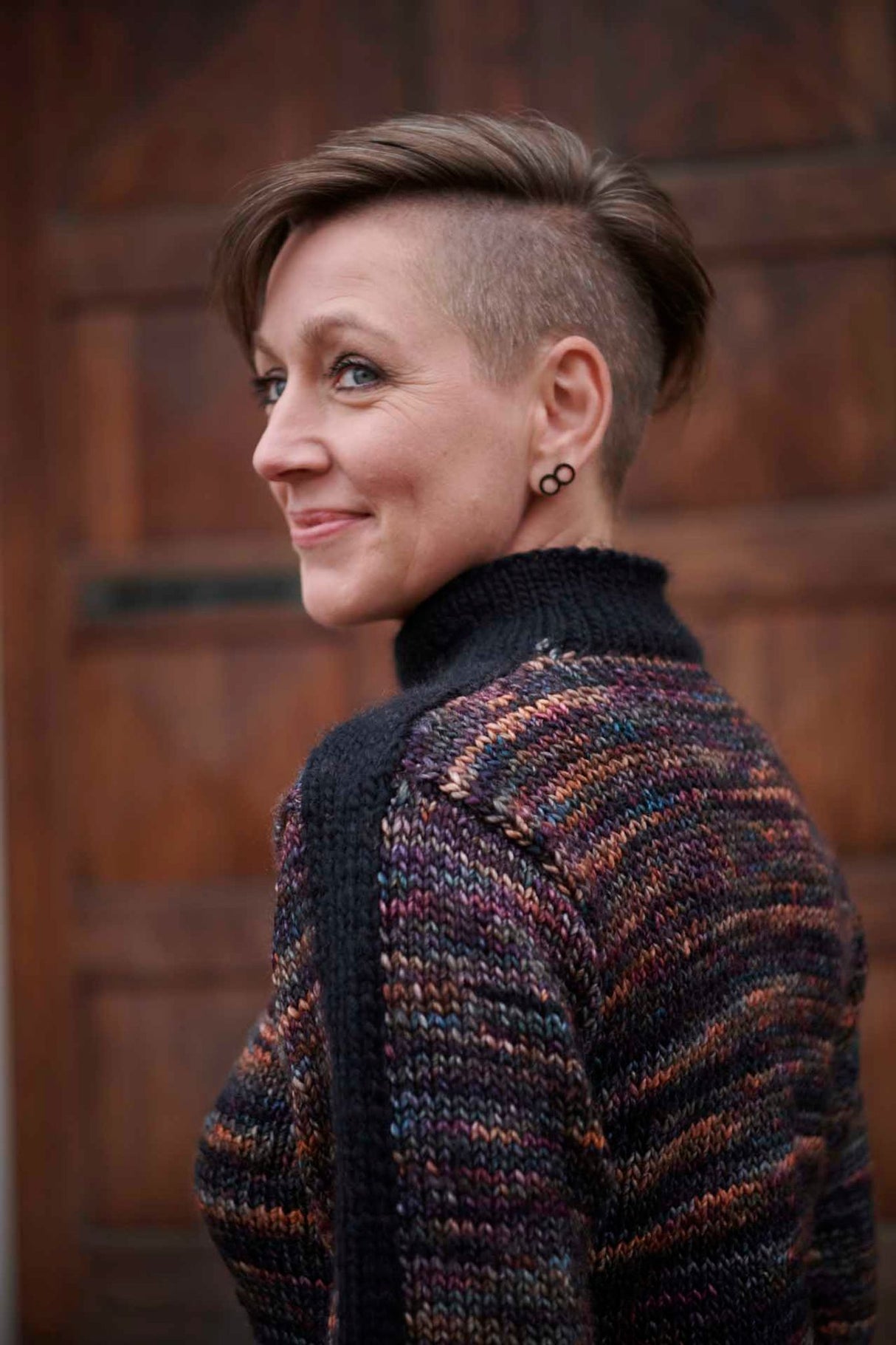 FR2 - Montreal sweater med ærmestribe Opskrift