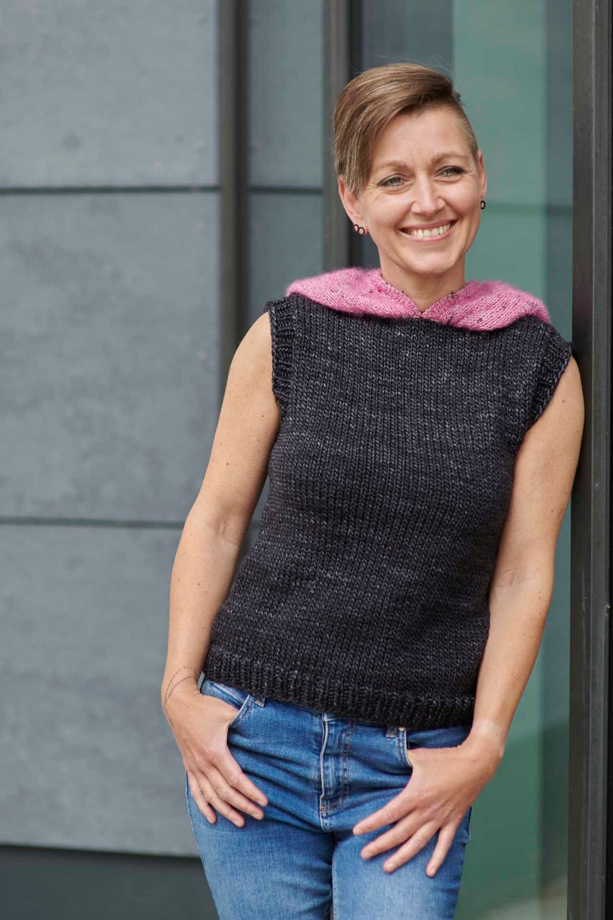 FR9 - Vest med hætte