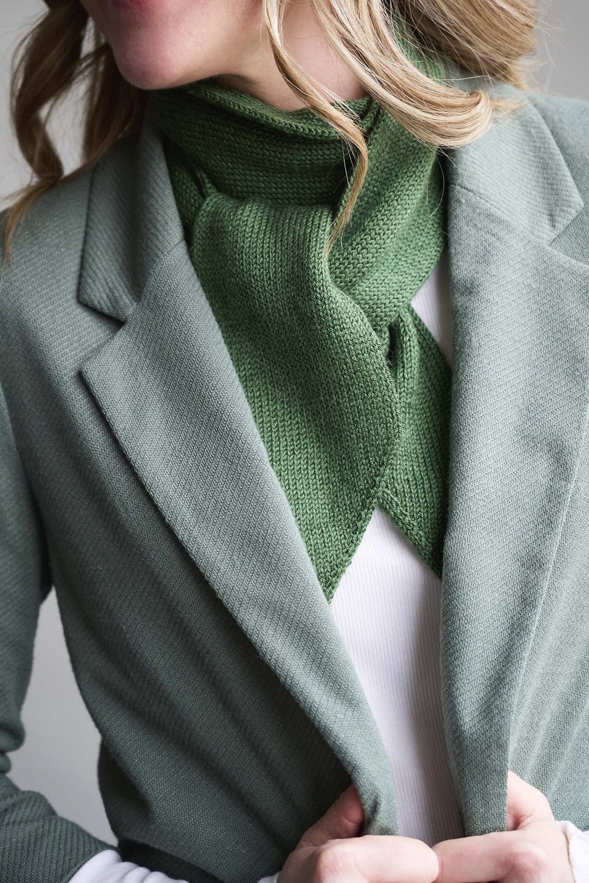 SpencerScarf - Merino Silk Style