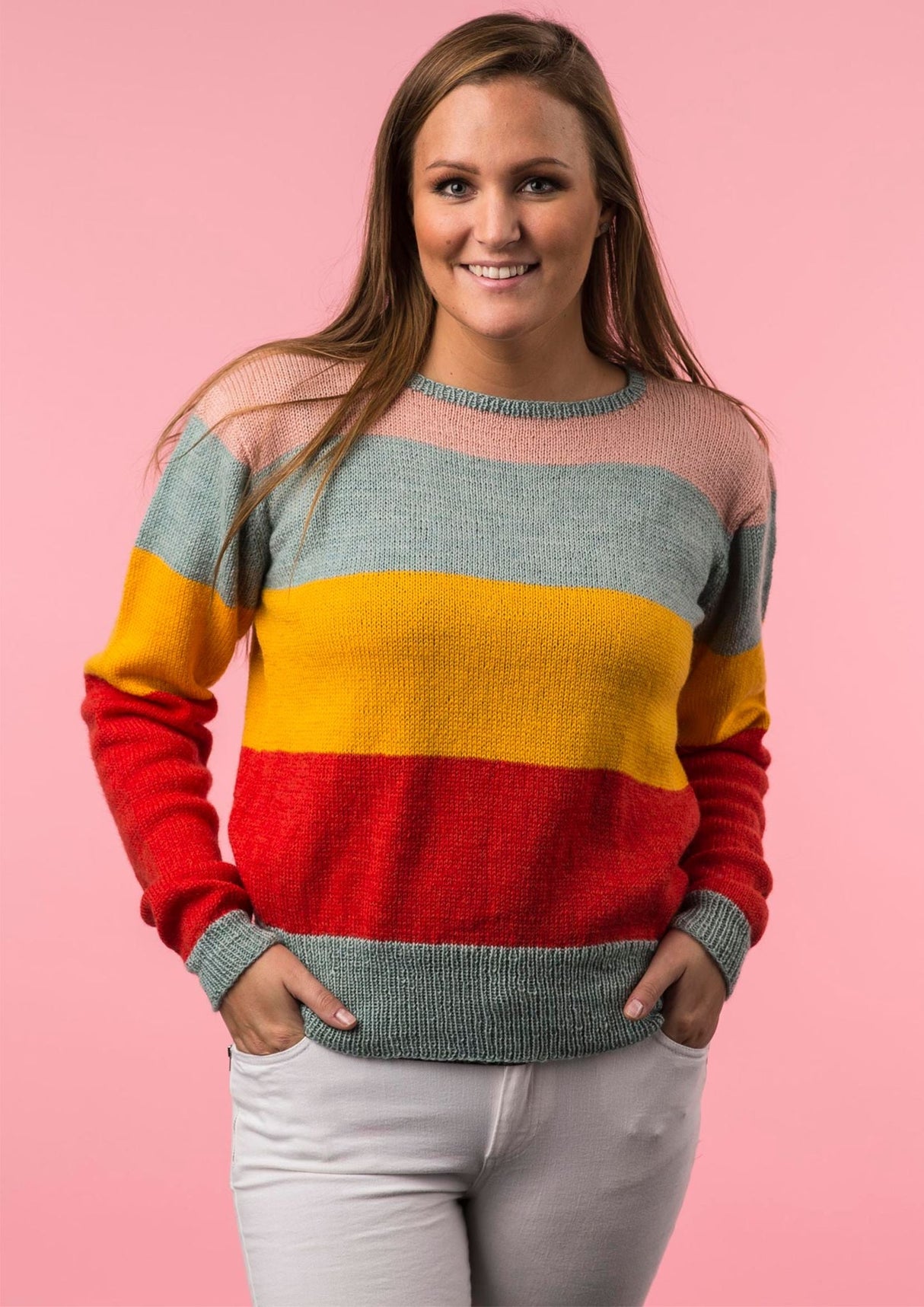 Stribet bluse i fire farver