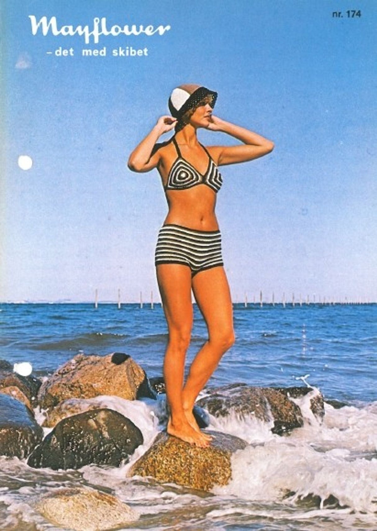 Hæklet bikini og solhat