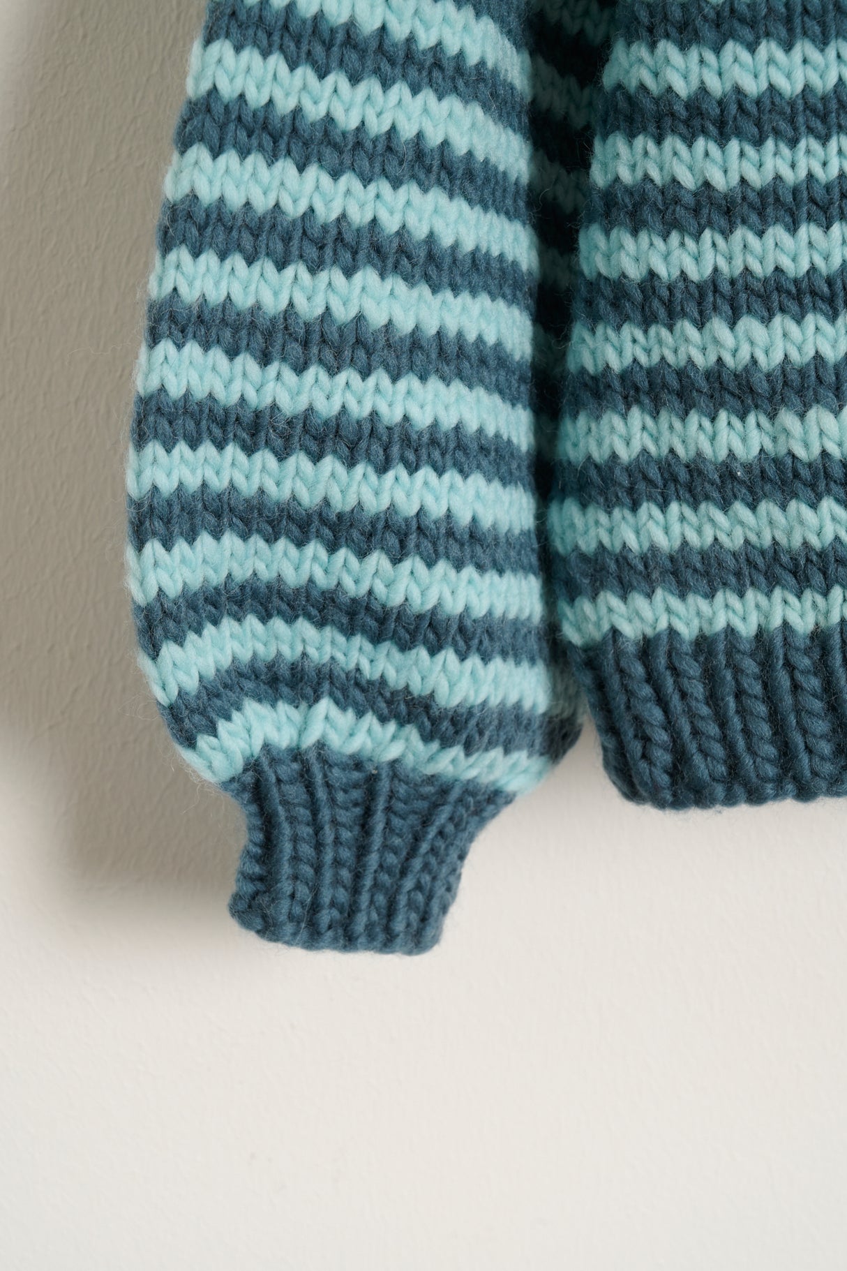 Skarnbasse sweater