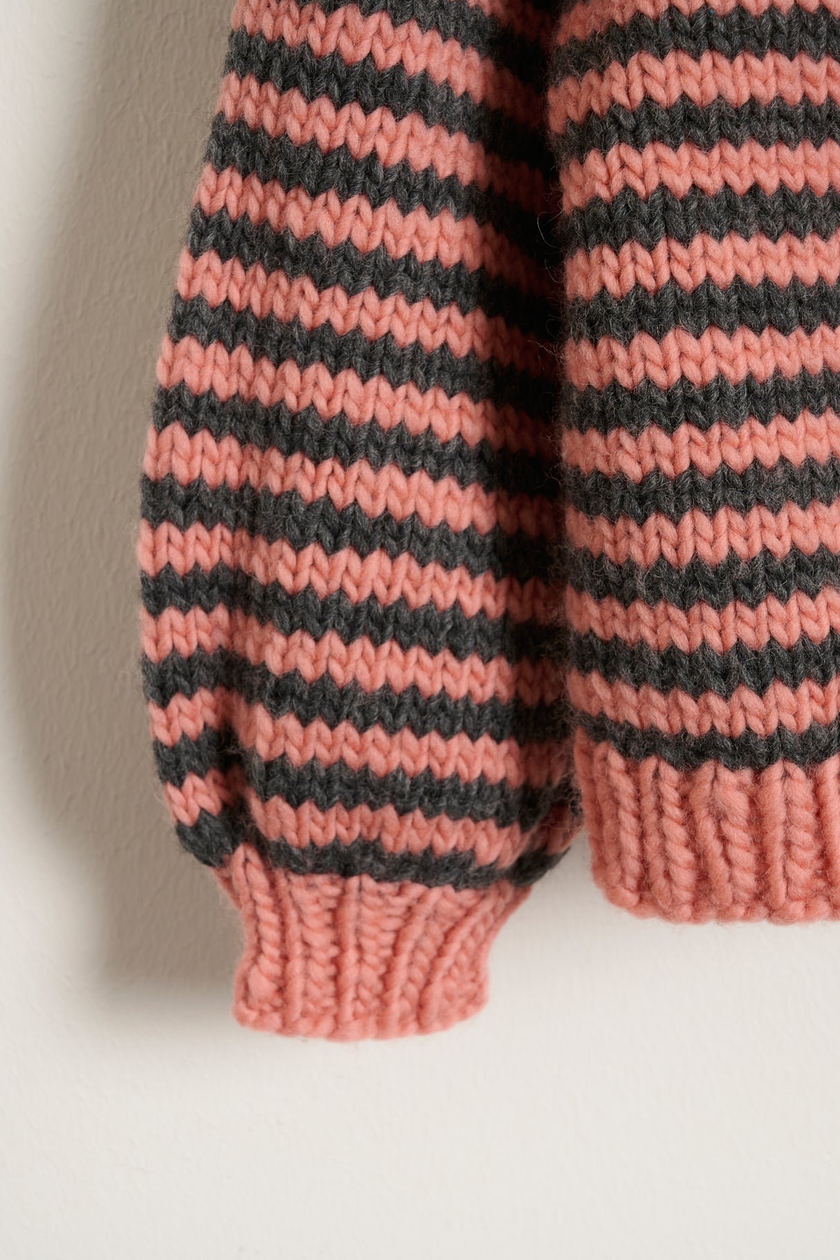 Skarnbasse sweater