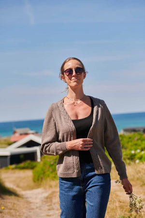 Debra Cardigan Opskrift