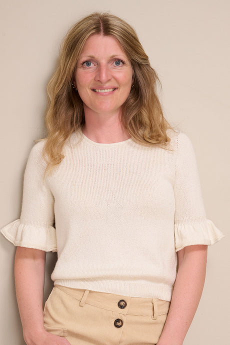 Leonora tee