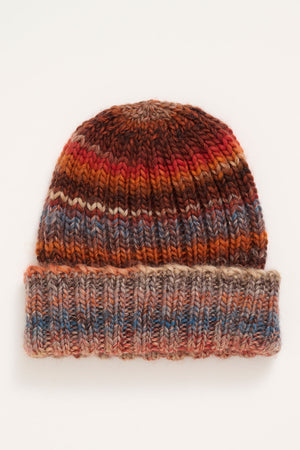 Ribstrikket hue i Maxima Opskrift