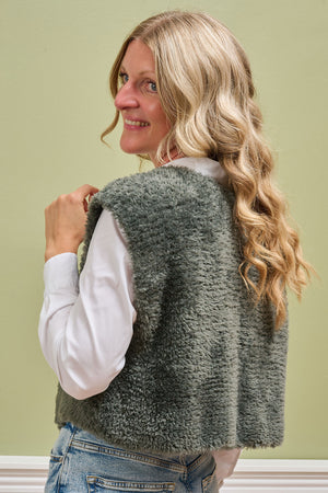 Vest i Fake Fur Opskrift