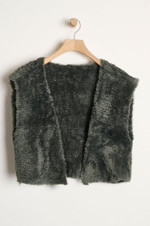 Vest i Fake Fur Opskrift
