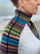 FR112 - Tørklæde med rullekrave