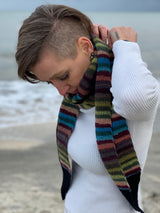 FR112 - Tørklæde med rullekrave