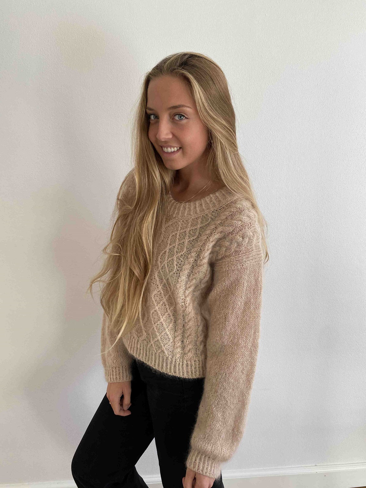 Swirl Sweater Opskrift