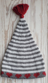 LF18 - Stribet nissehue med hjerterbort