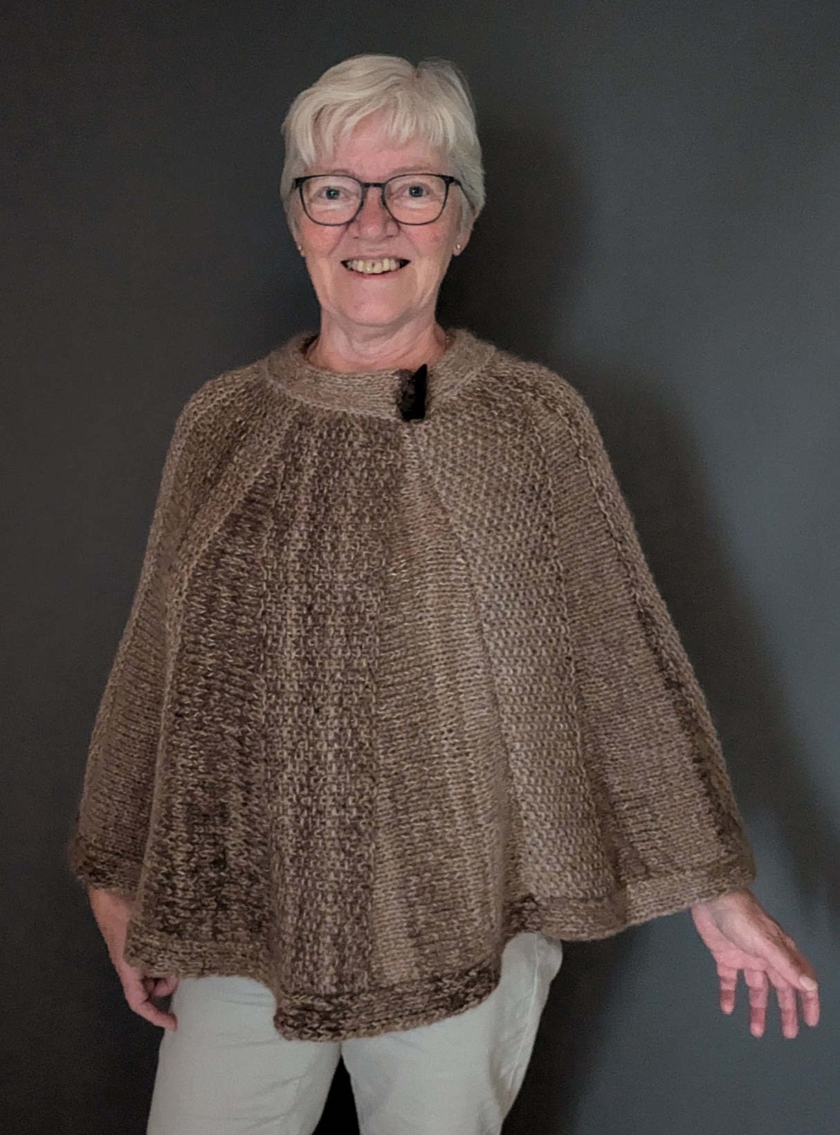 DN8 Apache poncho